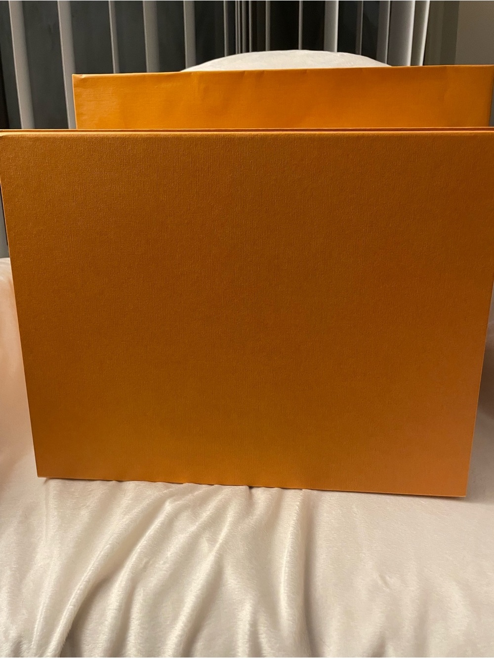 Genuine Louis Vuitton Empty Box & Shopping Bag Set (2-Piece Lot) - Picture 6 of 11